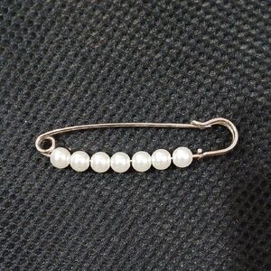 Elegant Pearl Safety Pin Brooch